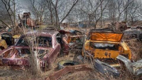 Farm Equip and Cars - DSC_0196_tonemapped.jpg
