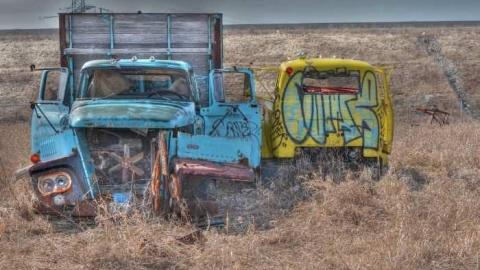 Farm Equip and Cars - DSC_0220_tonemapped.jpg