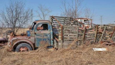 Farm Equip and Cars - DSC_0268_tonemapped.jpg