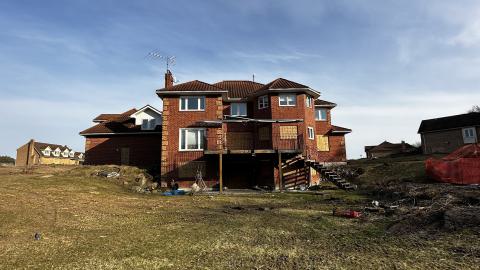 Ghost town of mansions - C1937A60-3ED4-4B75-BBEC-F980F517D984.jpeg