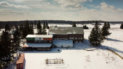 2020 - abandoned-golf-course-and-irish-pub-urbex-61-1000x563.jpeg