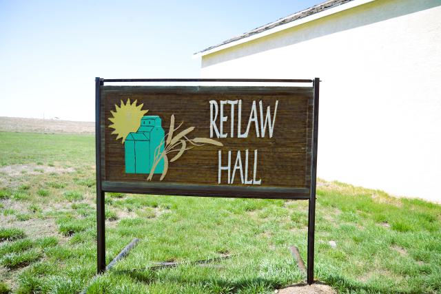 The Ghost Town of Retlaw photo 3