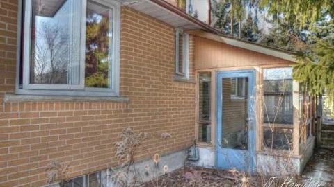 Weathered House - DSC_0282_tonemapped.jpg