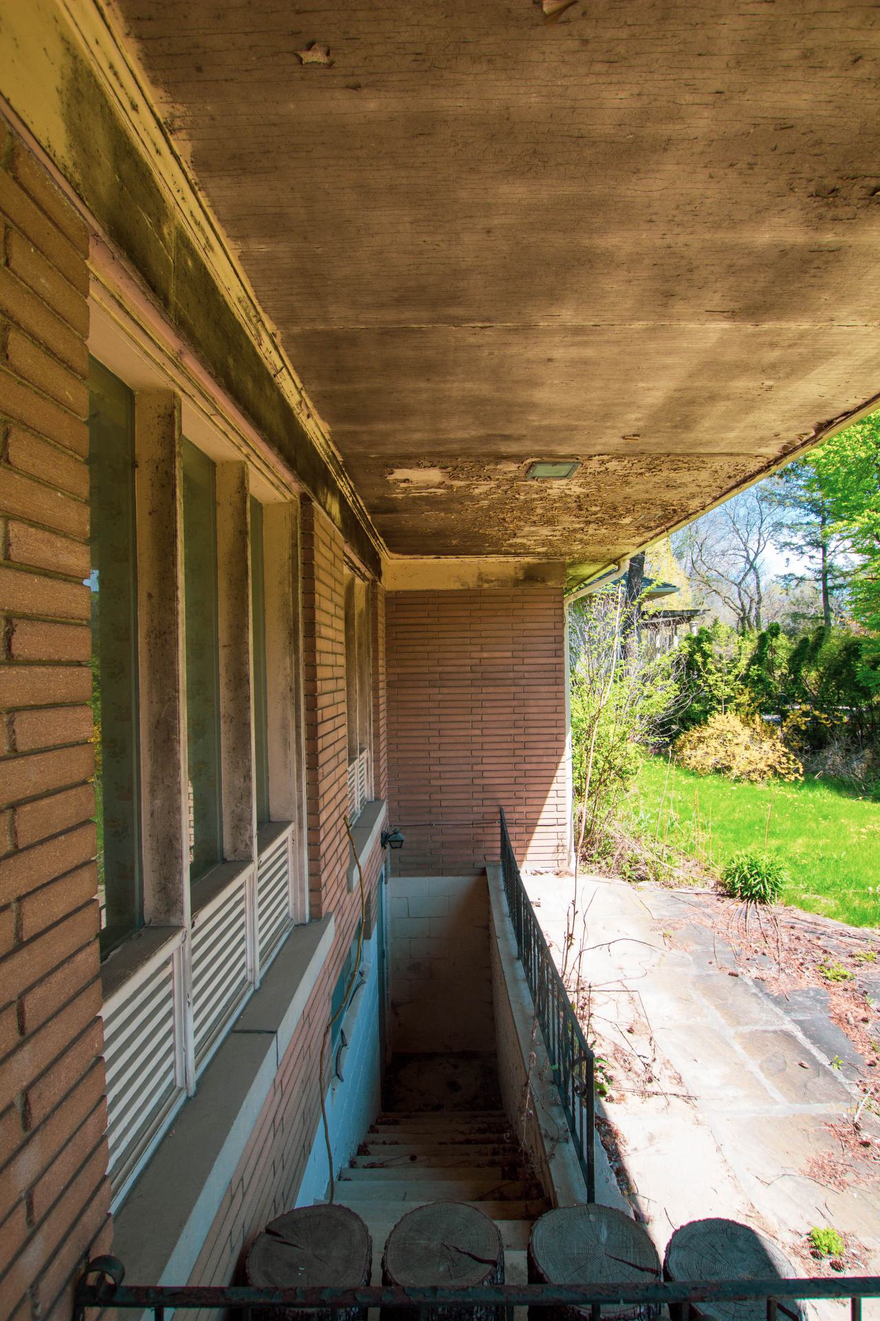 Blue Blue Sky (Exteriors) - locked-1.jpg