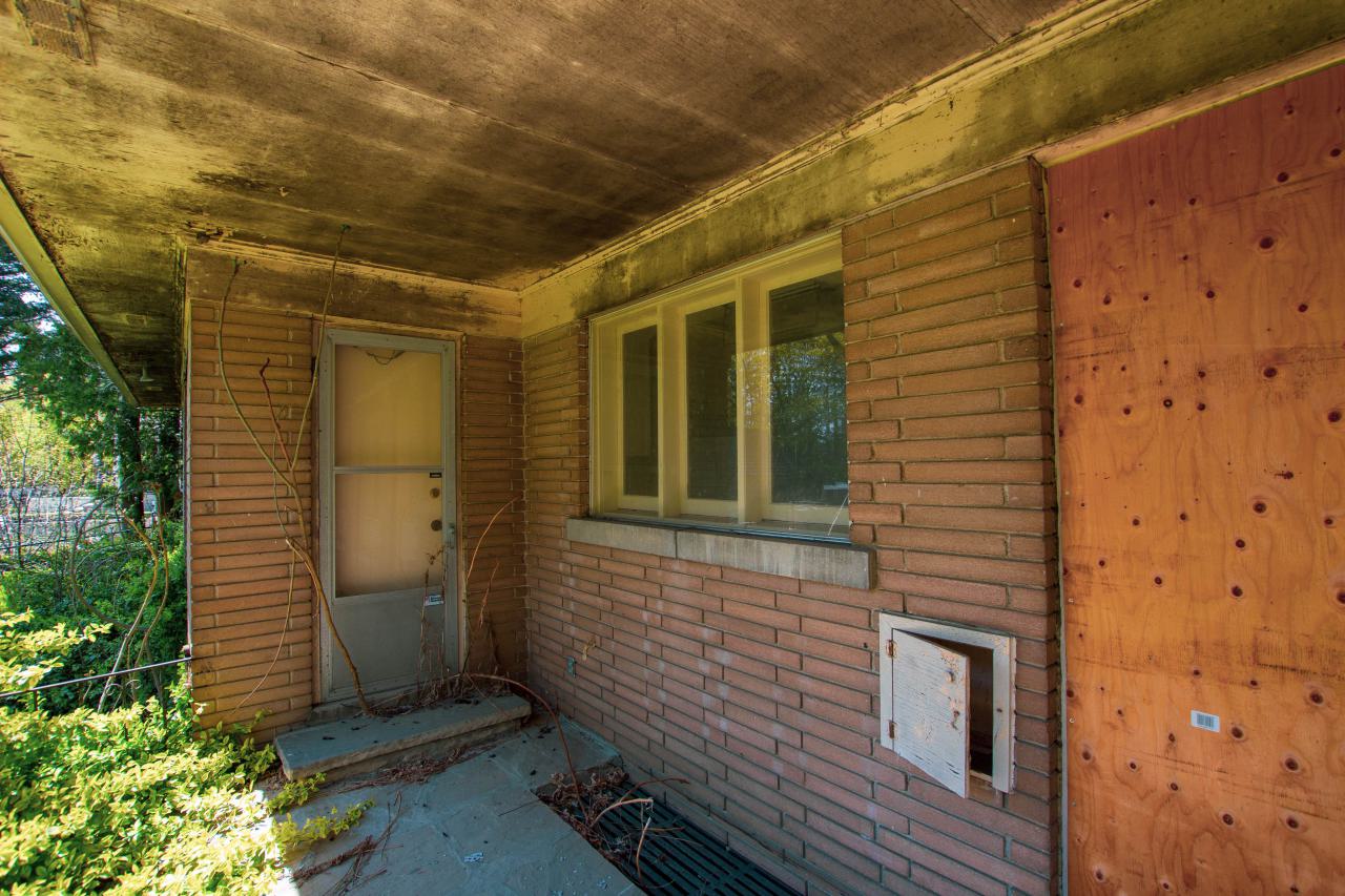 Blue Blue Sky (Exteriors) - locked-3.jpg