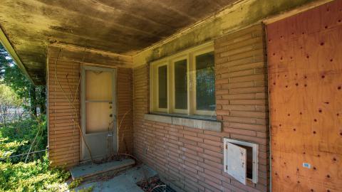 Photo from Blue Blue Sky (Exteriors)