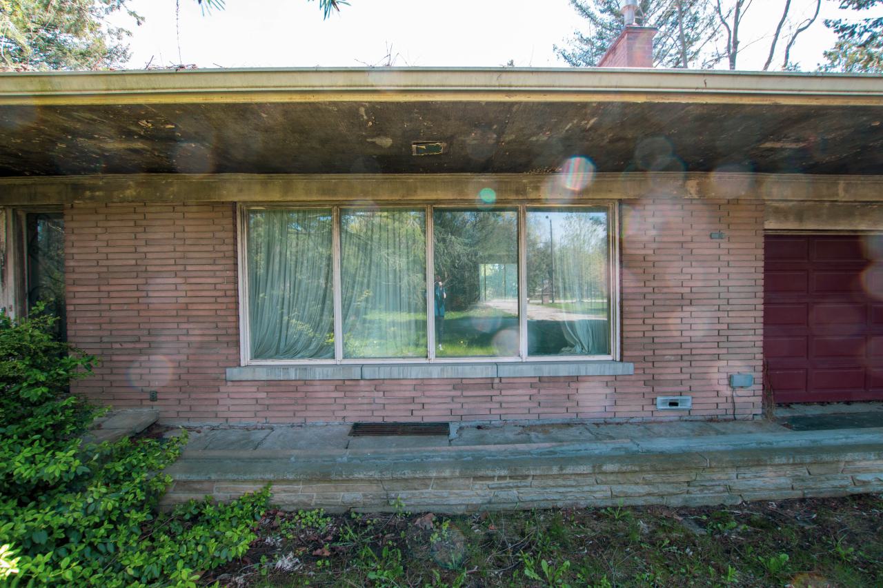 Blue Blue Sky (Exteriors) - locked-6.jpg