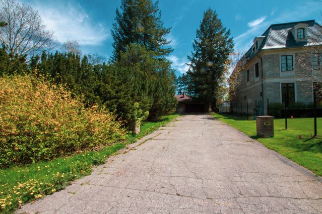 Blue Blue Sky (Exteriors) - locked-8.jpg