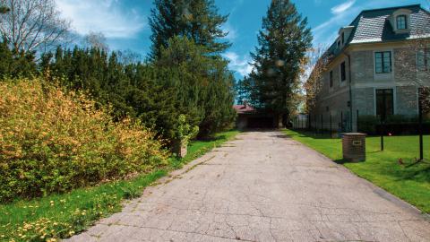 Blue Blue Sky (Exteriors) - locked-8.jpg