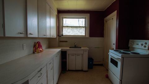 Through The Front Door - laudromat-8.jpg