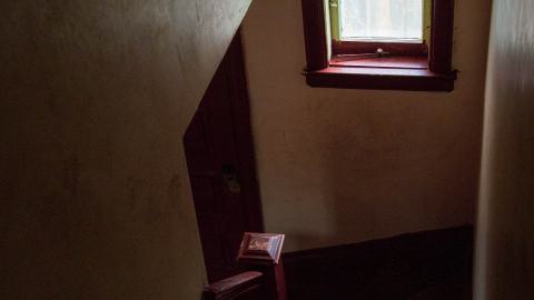 Through The Front Door - laudromat-16.jpg