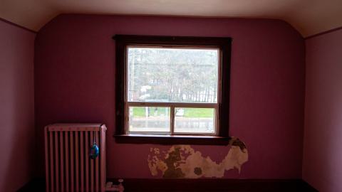 Through The Front Door - laudromat-19.jpg