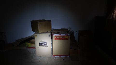 Through The Front Door - laudromat-36.jpg