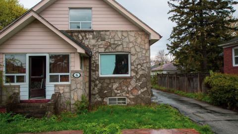 Through The Front Door - laudromat-42.jpg