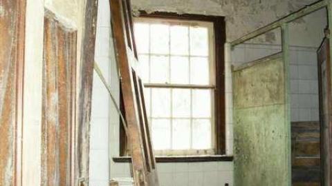 March 2012 - SAM_4464.jpg