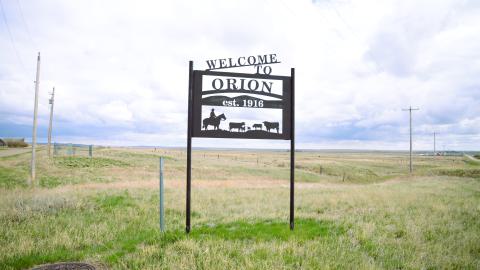A sign that says "Welcome to Orion est. 1916