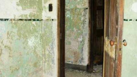 March 2012 - SAM_4474.jpg