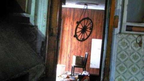 Nice Red Barn - Old-House--Barns7.jpg