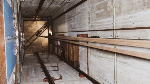 Pondering - anofficee-81.jpg