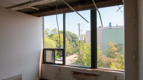 Pondering - anofficee-85.jpg