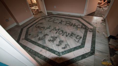 Pondering - anofficee-94.jpg