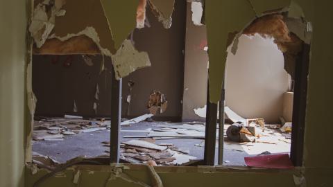 Pondering - anofficee-104.jpg