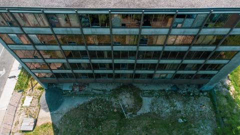 Pondering - anofficee-113.jpg