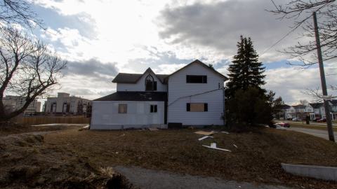 1251 Taunton Road East photo 5