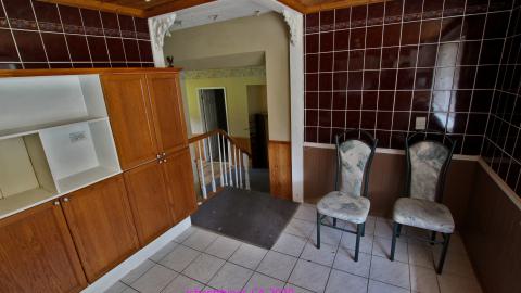 Salvaging An Abomination Of An Album - JUNE 2020 - IMG_0144.JPG