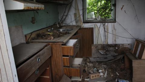 inside the bigger trailer