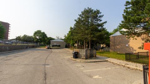 Housing Complex? I Find it Quite Simple, Really. - IMG_4380.JPG