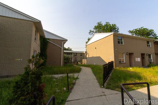 Housing Complex? I Find it Quite Simple, Really. - IMG_4389.JPG