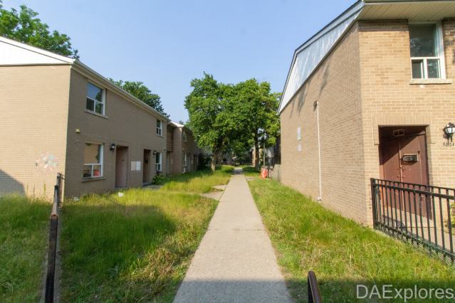 Housing Complex? I Find it Quite Simple, Really. - IMG_4390.JPG