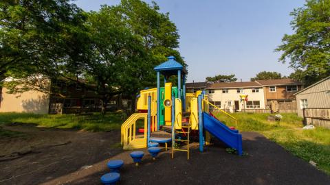 Housing Complex? I Find it Quite Simple, Really. - IMG_4391.JPG