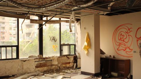 office building - IMG_0971.JPG