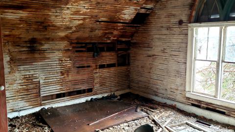 March 2023 - 20230325_201139.jpg