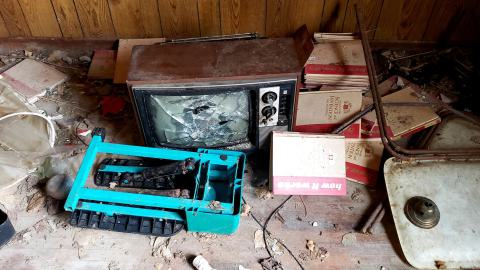 March 2023 - 20230325_201239.jpg