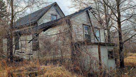 March 2023 - 20230325_201513.jpg