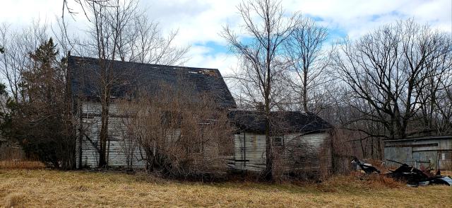 March 2023 - 20230325_201540.jpg