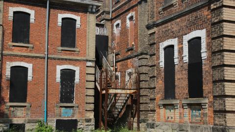 Beware of security - IMG_3829.JPG