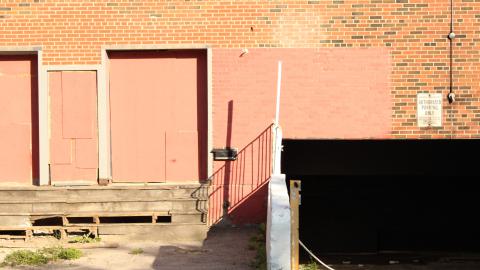 potential skate spot - IMG_1818.JPG