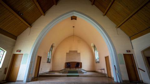 Pipe Organ - abandoned-church-with-working-organ-3.jpeg