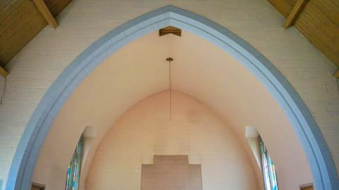 Pipe Organ - abandoned-church-with-working-organ-17.jpeg