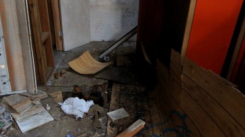 [Dr Junk] Unsure How I Havent Fallen Thru The Floor By Now - JUNE 2023 - IMG_5883.JPG