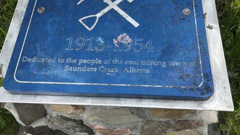 Ghost town of Saunders, Alberta photo 2