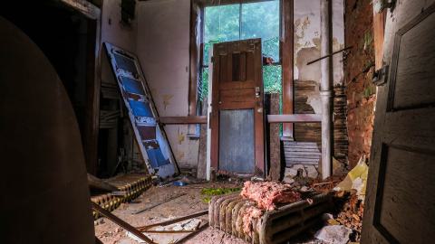 Summer 2023 - The Empire - 12W.jpg