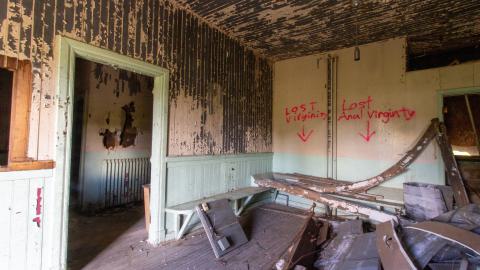 Train Station + Church - IMG_4723.JPG