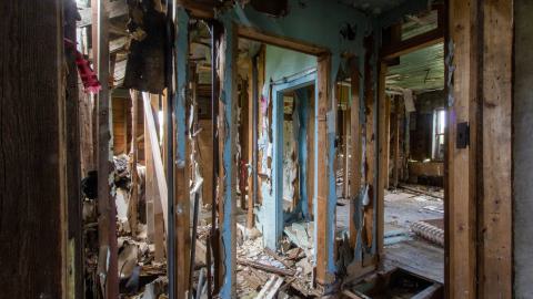 Train Station + Church - IMG_4726.JPG