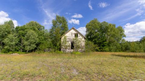 Train Station + Church - IMG_4732.JPG