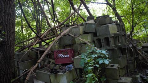 Bridge with abandoned RV - IMG_4951.jpg